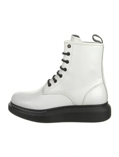 Pre-owned Alexander Mcqueen Leather Combat Boots In White