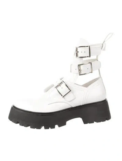 Pre-owned Alexander Mcqueen Leather Combat Boots In White