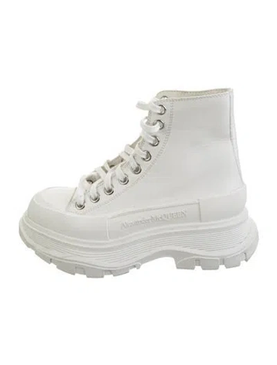 Pre-owned Alexander Mcqueen Leather Combat Boots In White