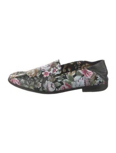 Pre-owned Alexander Mcqueen Leather Floral Print Loafers In Black