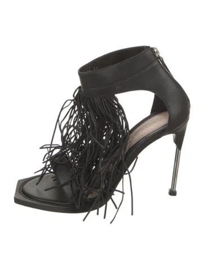 Pre-owned Alexander Mcqueen Leather Fringe Trim Accent T-strap Sandals In Black