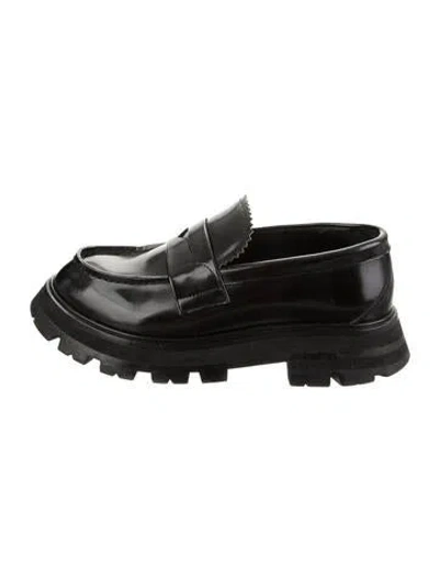 Pre-owned Alexander Mcqueen Leather Loafers In Black