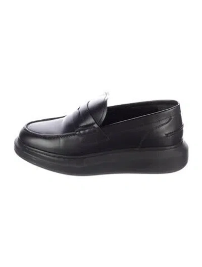Pre-owned Alexander Mcqueen Leather Loafers In Black