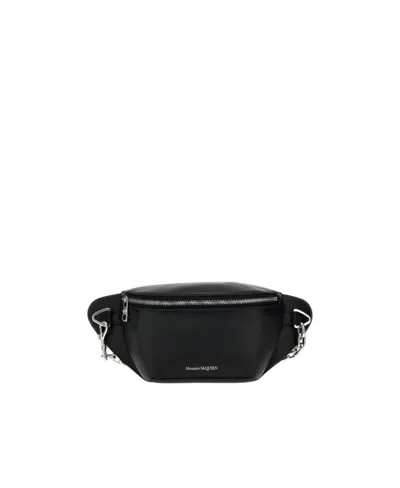 Alexander Mcqueen Leather Messenger Bag In Black