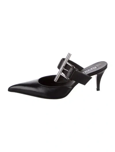 Pre-owned Alexander Mcqueen Leather Mules In Black