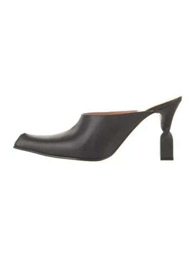 Pre-owned Alexander Mcqueen Leather Mules W/ Tags In Black
