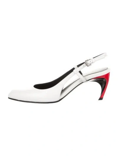 Pre-owned Alexander Mcqueen Leather Slingback Pumps In White