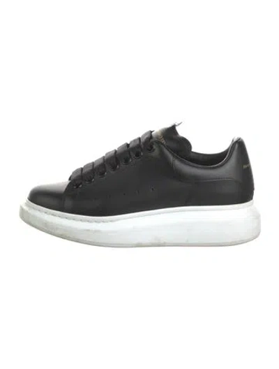 Pre-owned Alexander Mcqueen Leather Sneakers In Black