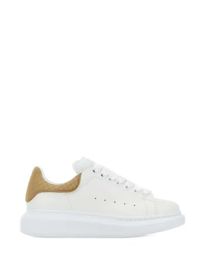 Alexander Mcqueen Leather Sneakers Contrast Heel Tab Platform In Animal Print