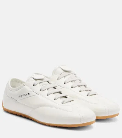 Alexander Mcqueen Leather Boxe Sneakers Low Top Rubber Sole In White
