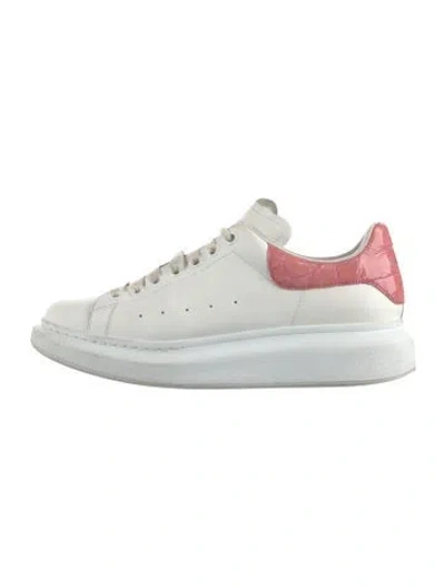 Pre-owned Alexander Mcqueen Leather Sneakers In White