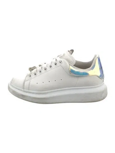 Pre-owned Alexander Mcqueen Leather Sneakers In White