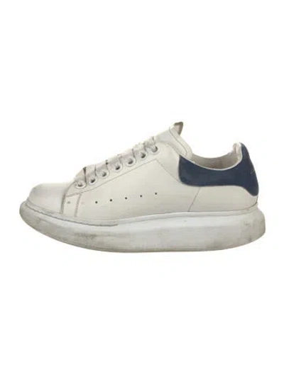 Pre-owned Alexander Mcqueen Leather Sneakers In White