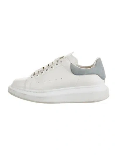Pre-owned Alexander Mcqueen Leather Sneakers In White