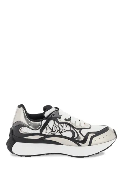 Alexander Mcqueen Leather Sprint Runner Sneakers In Grey