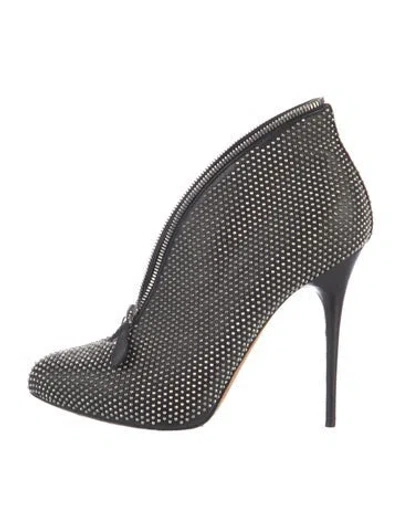 Pre-owned Alexander Mcqueen Leather Studded Accents Boots
