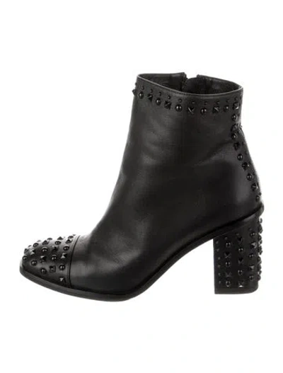 Pre-owned Alexander Mcqueen Leather Studded Accents Boots In Black