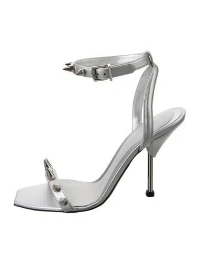 Pre-owned Alexander Mcqueen Leather Studded Accents Sandals