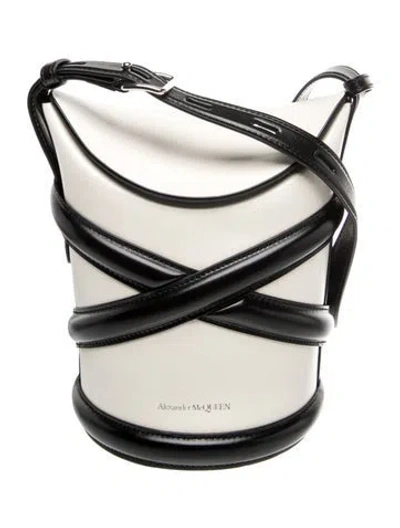 Pre-owned Alexander Mcqueen Leather The Curve Bucket Bag Small In Neutral