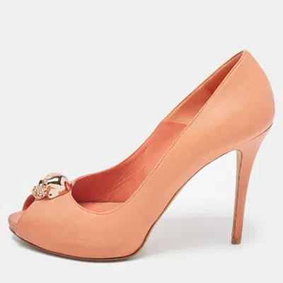 Pre-owned Alexander Mcqueen Light Orange Leather Embellished Skull Peep Toe Pumps Size 40
