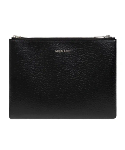 Alexander Mcqueen Logo Clutch In Black