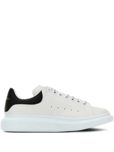 Alexander Mcqueen Men White And Black Low-top Sneakers With Chunky Sole And Contrasting Heel Tab In