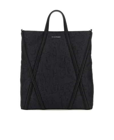 ALEXANDER MCQUEEN ALEXANDER MCQUEEN LOGO DETAILED TOP HANDLE BAG