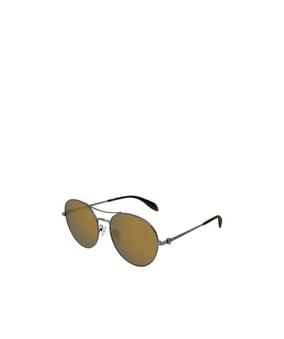 Alexander Mcqueen Logo Details Sunglasses In Brown