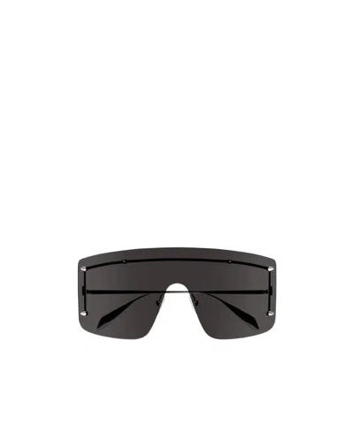 Alexander Mcqueen Logo-engraved Frameless Sunglasses In Black
