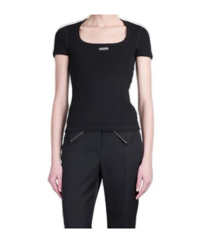 ALEXANDER MCQUEEN ALEXANDER MCQUEEN LOGO-PLAQUE SCOOP-NECK T-SHIRT