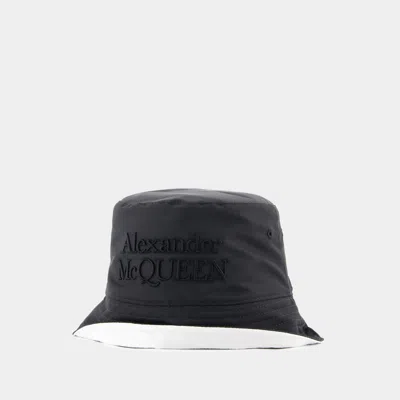 ALEXANDER MCQUEEN ALEXANDER MCQUEEN LOW REVER BUCKET HAT