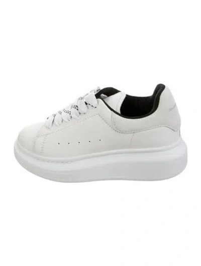 Pre-owned Alexander Mcqueen Kids' Low Top Sneakers In White