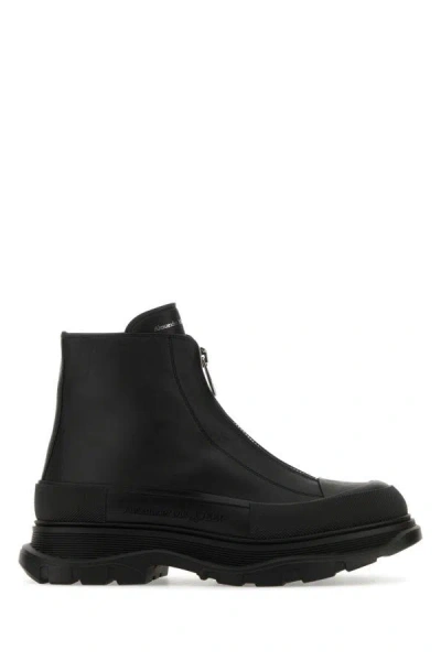 Alexander Mcqueen Man Black Leather Ankle Boots
