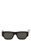 Alexander Mcqueen Mcqueen Angled Sunglasses In Nero