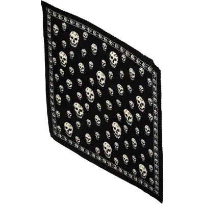 Alexander Mcqueen Mcqueen Classic Skull Print Pleated Silk Square Scarf In Black