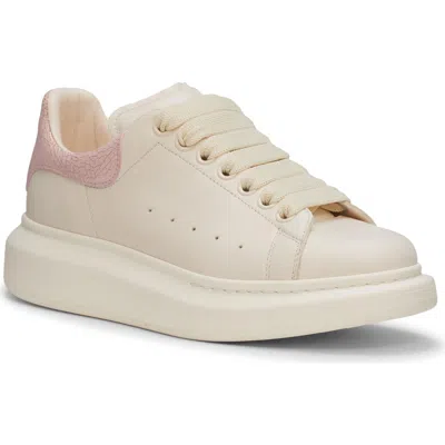 Alexander Mcqueen Mcqueen Oversize Sneaker