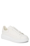 Alexander Mcqueen Oversized Sne In White/white