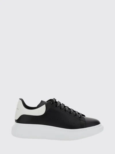 Alexander Mcqueen Mcqueen Sneakers Men In Black