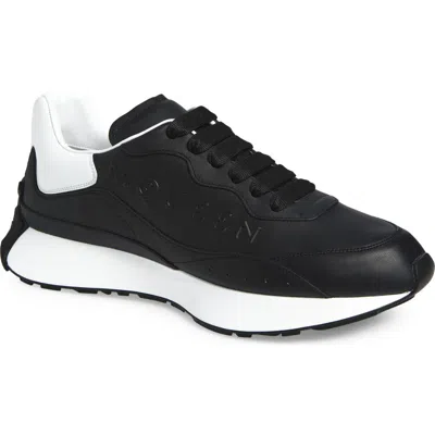 Alexander Mcqueen Mcqueen Sprint Runner Sneaker In Multi