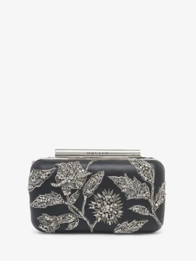 Alexander Mcqueen Mcqueen T-bar Box Clutch In Black