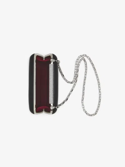 Alexander Mcqueen Mcqueen T-bar Box Clutch In Black