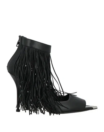 Alexander Mcqueen Mcqueen Woman Pumps Black Size 8 Leather