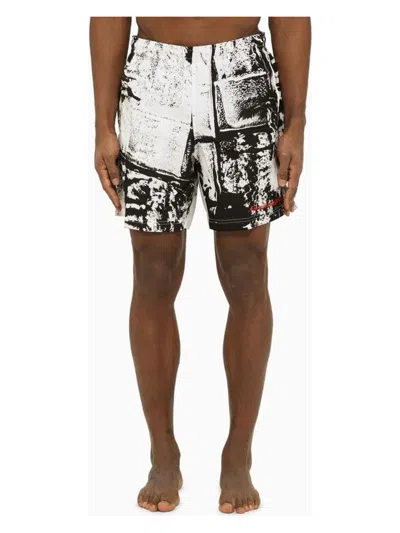Alexander Mcqueen Men's Abstract Print Swim Shorts With Logo In White