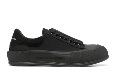 Pre-owned Alexander Mcqueen Men's  Deck Skate Plimsoll Laceup Triple Sneakers In Black