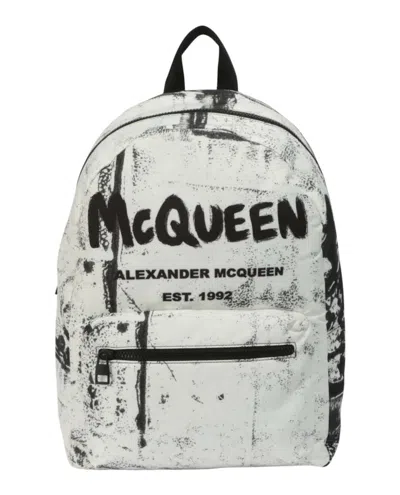 Pre-owned Alexander Mcqueen Men's  Metropolitan Backpack In Black/white