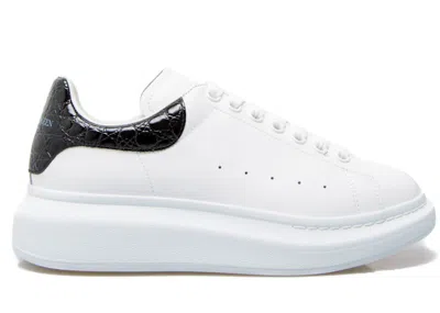 Pre-owned Alexander Mcqueen Men's  Oversized Crocodile Sneakers In White/black
