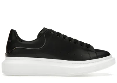 Pre-owned Alexander Mcqueen Men's  Oversized Fume Sneakers In Black