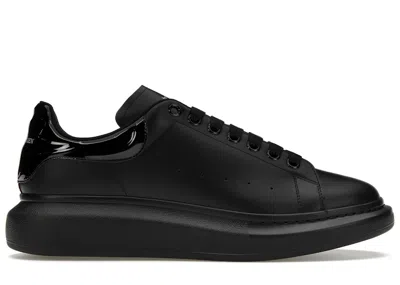 Pre-owned Alexander Mcqueen Men's  Oversized Gloss Heel Sneakers In Black