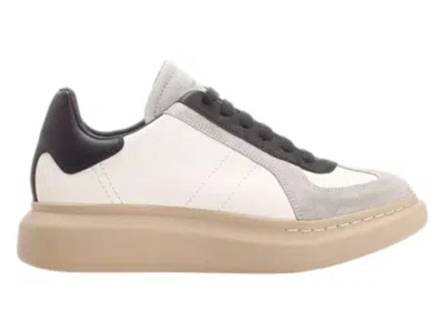 Pre-owned Alexander Mcqueen Men's  Oversized Retro Sneakers In White/grey/black