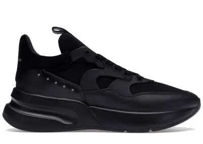Pre-owned Alexander Mcqueen Men's  Oversized Runner Silver Sneakers In Black